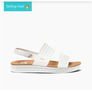 NWT Reef Water Vista Sandals White Sz 9